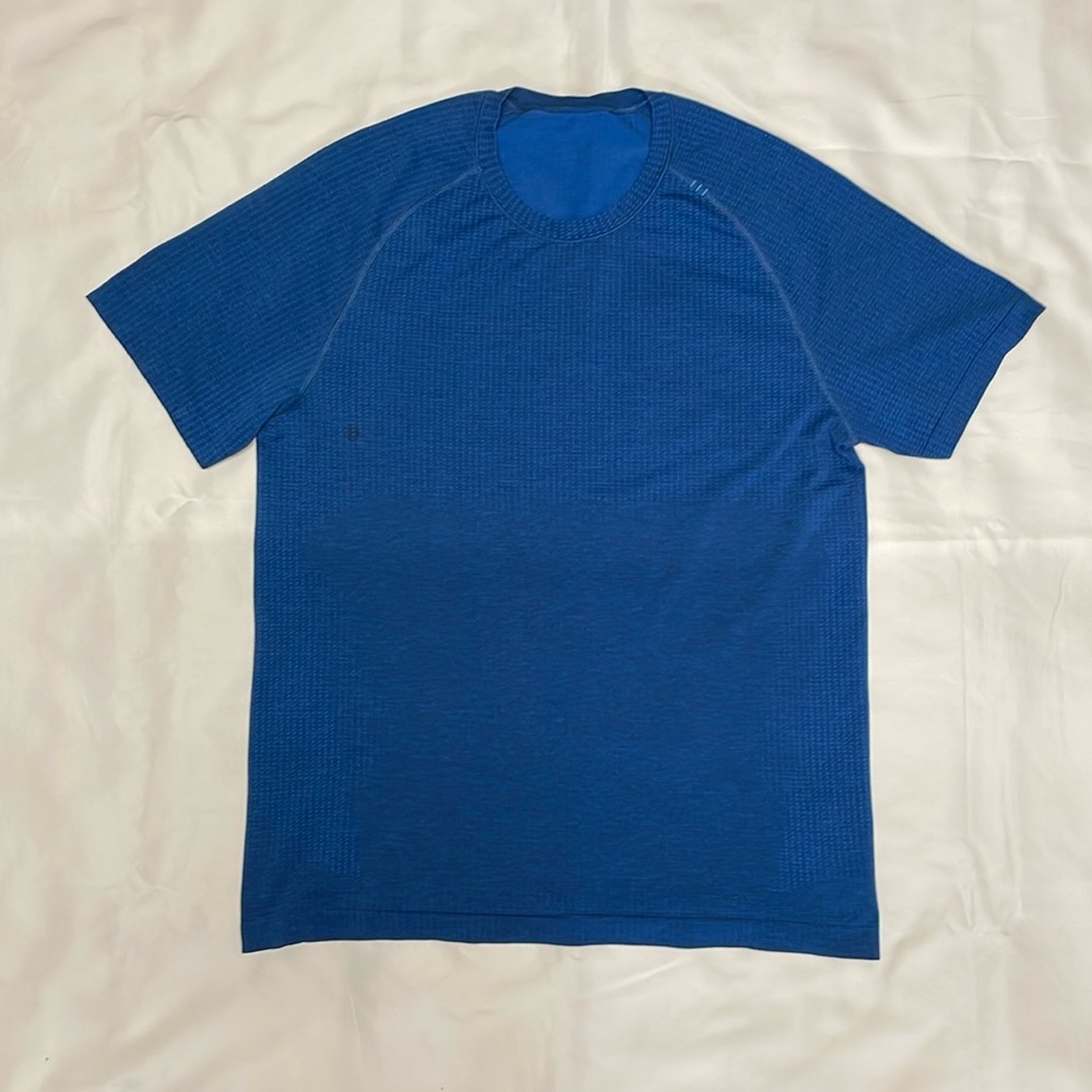 Lululemon Metal Vent Tech Short-Sleeve Shirt Medium